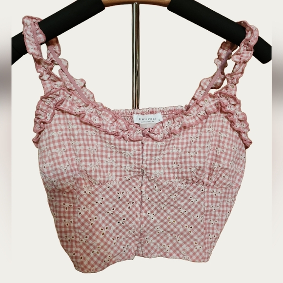 KIRIOUS LOS ANGELES Tops - COQUETTE Feminine GINGHAM Eyelet PINK Ruffled Women's CROP Top CAMI EUC
